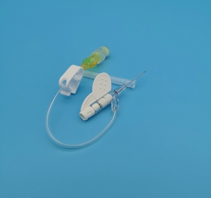 24G 	使い捨て可能なIV Cannulaの蝶タイプ黄色い小児科の新生児の注入