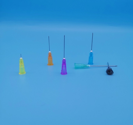 ピンクの傾向がある穴の使い捨て可能な針およびスポイトInuslinのための直径18Gからの1.2mm