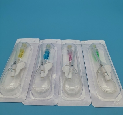 小さい血管のための蝶タイプ26G紫色Ivのカテーテル