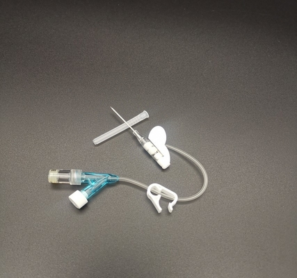青い大人の定期的な注入のための使い捨て可能なIV Cannulaのカテーテル22G Yのタイプ