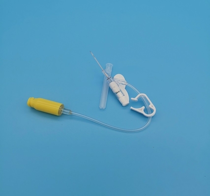 黄色く使い捨て可能なIV Cannula 24Gの蝶肯定的な圧力タイプ小児科の新生児の注入