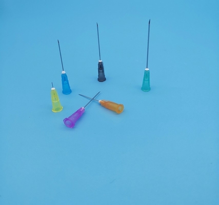 赤い紫色の使い捨て可能なスポイトの針はインシュリンのための直径1.4mm 17Gから傾斜した